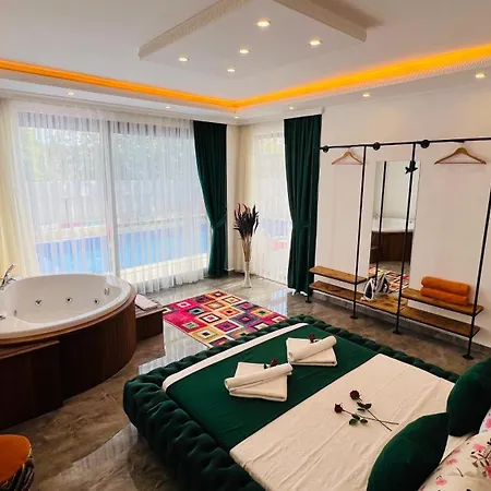 Lantana Villa Kas