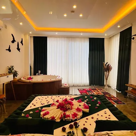 Lantana Villa *